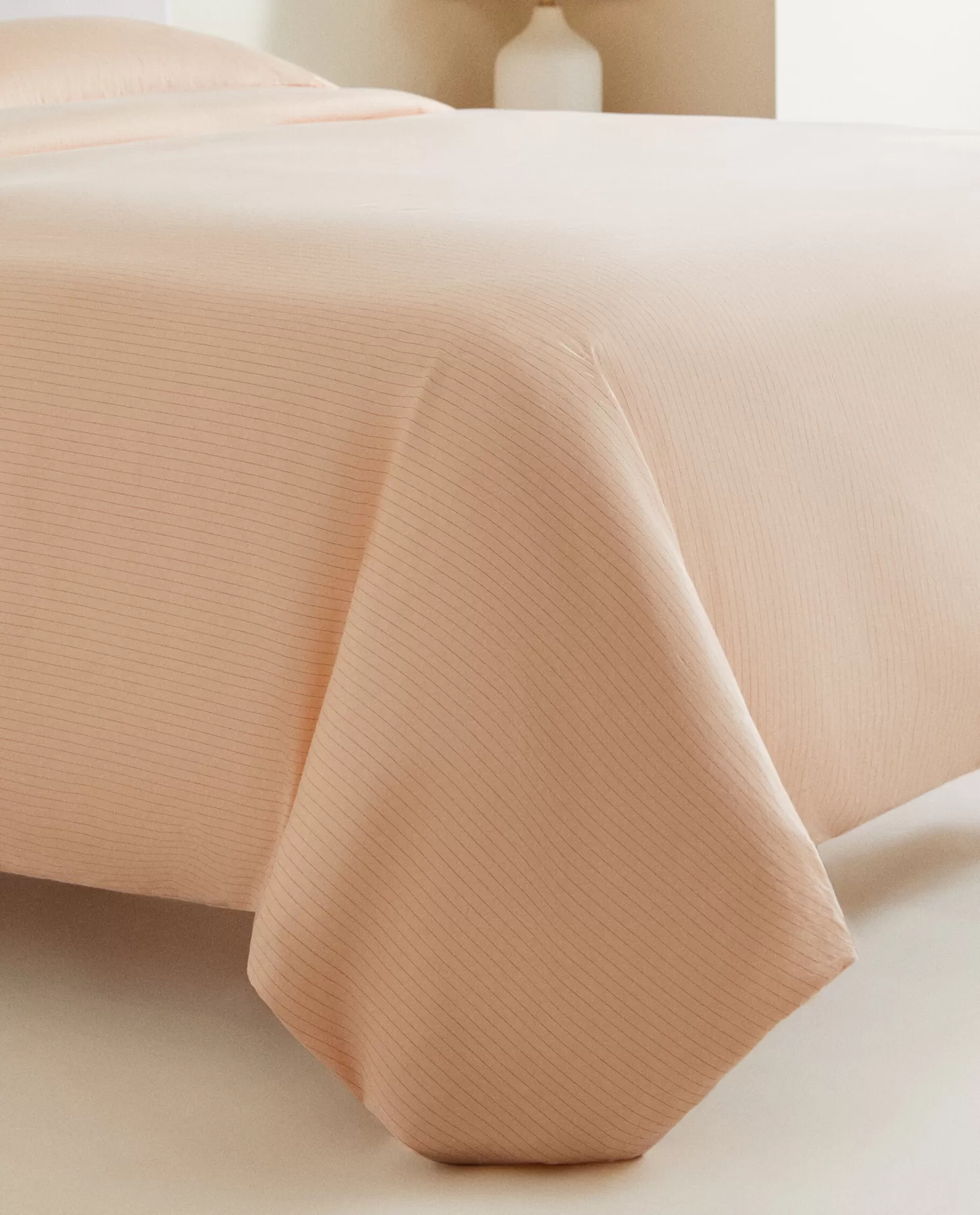 ZARA Home Capas De Edredao<(300 Fios) Capa De Edredon De Cetim Lavado Listrado