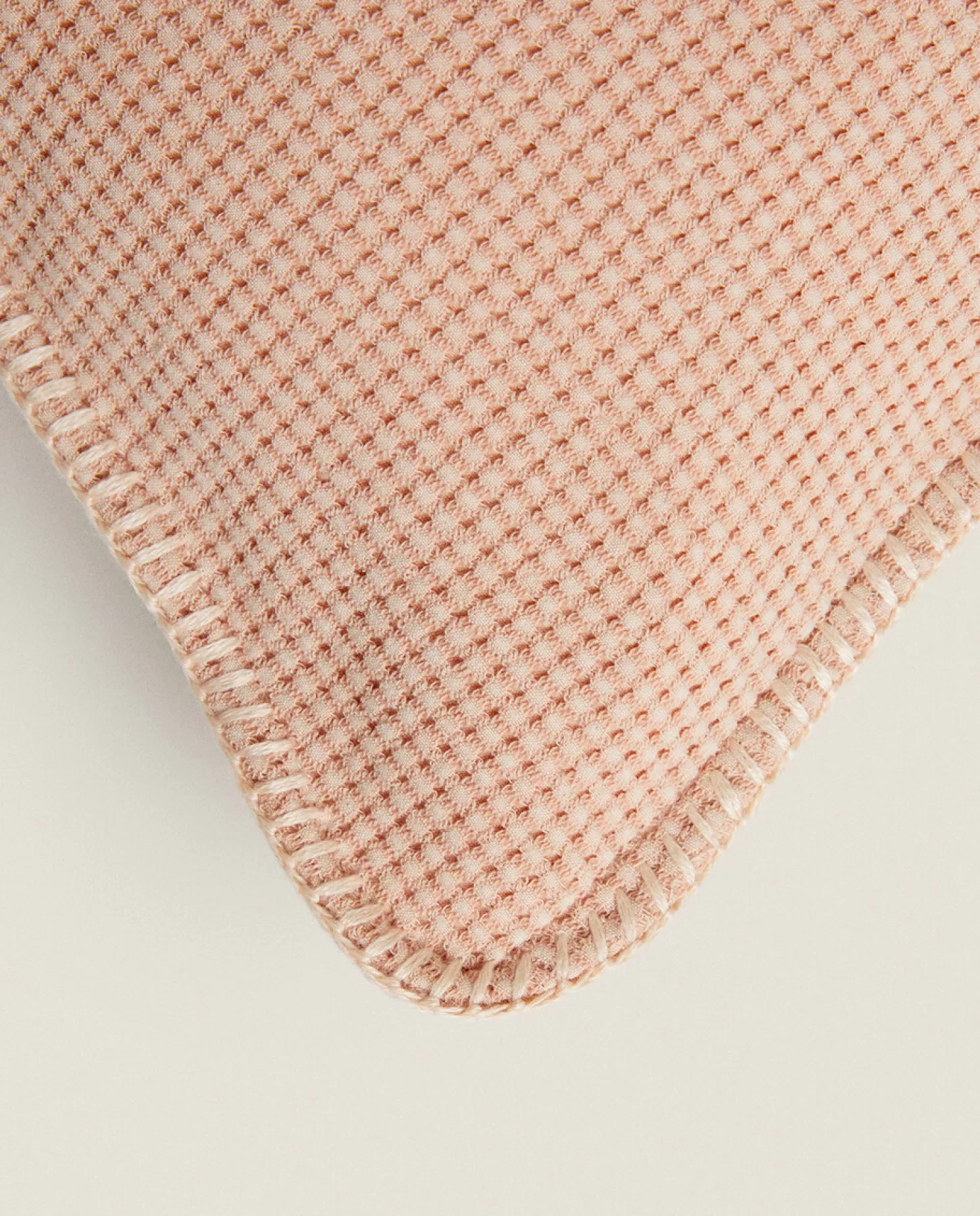 ZARA Home Almofadas<Capa De Almofada Texturizada Em Malha Waffle