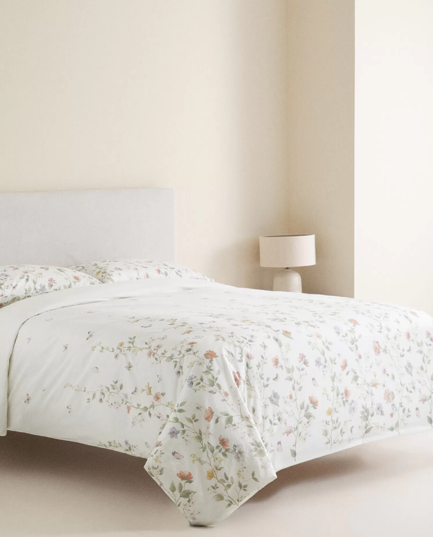 ZARA Home Capas De Edredao<Capa De Edredao Com Estampa De Flores E Borboletas