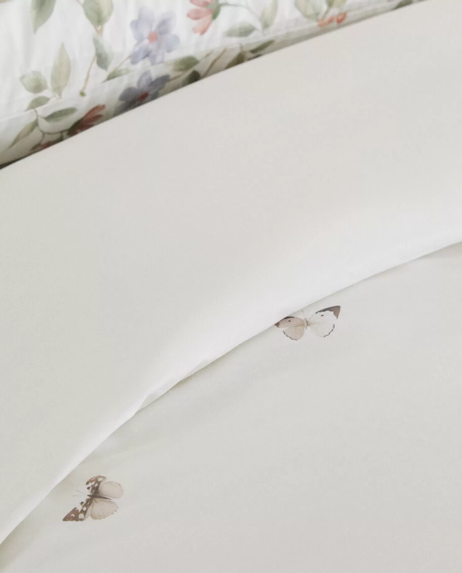 ZARA Home Capas De Edredao<Capa De Edredao Com Estampa De Flores E Borboletas