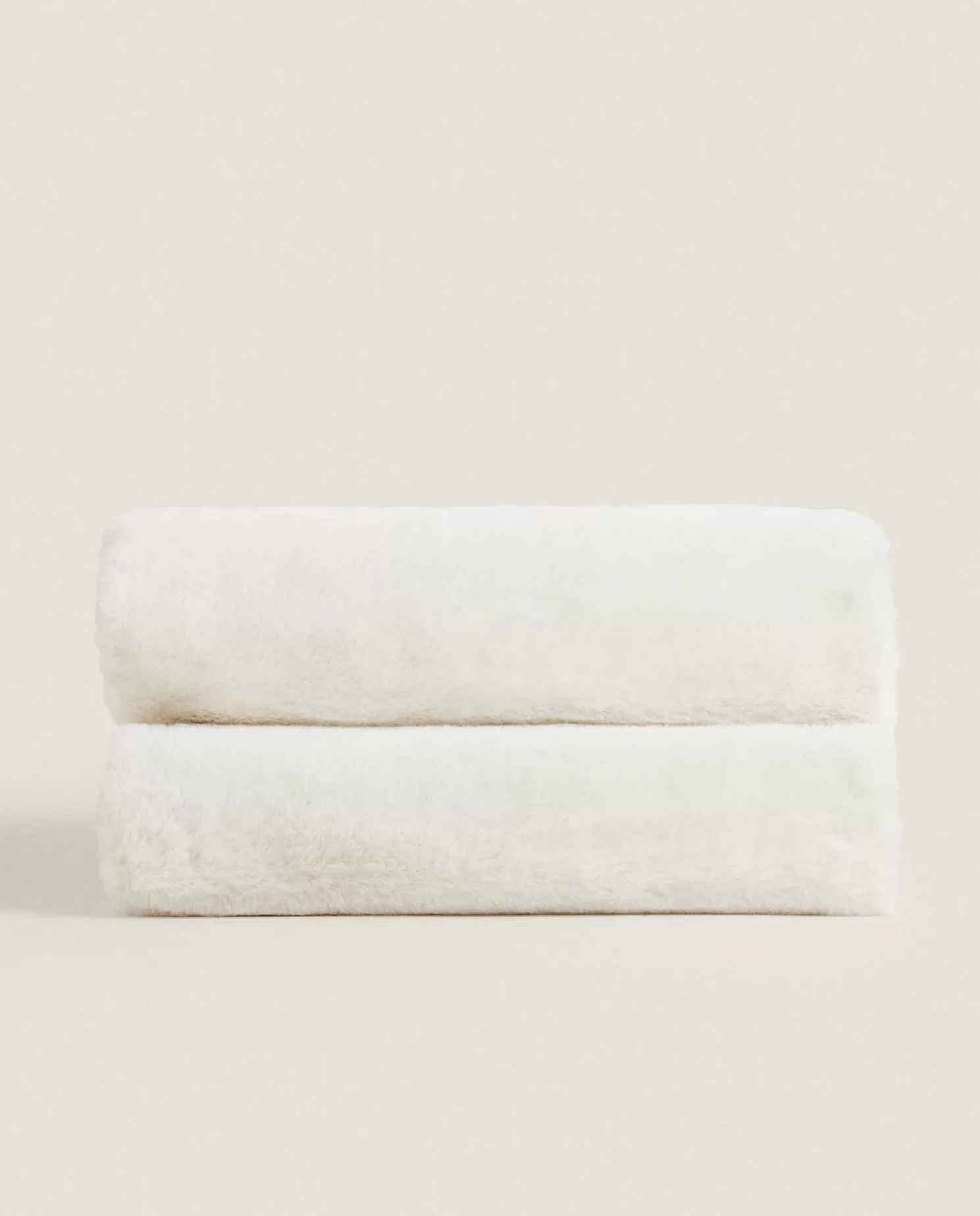 ZARA Home Cobertores<Cobertor De Pele Sintetica Com Textura Dupla