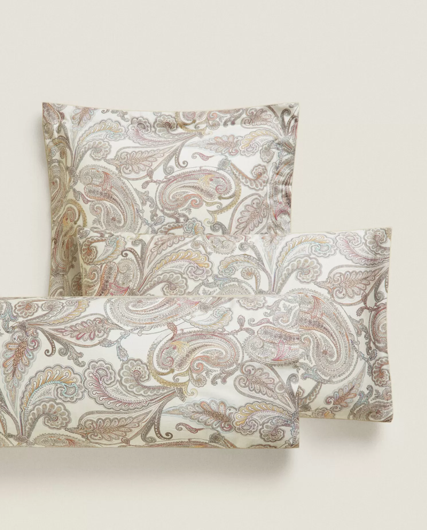 ZARA Home Fronhas<Fronha Com Estampa Paisley