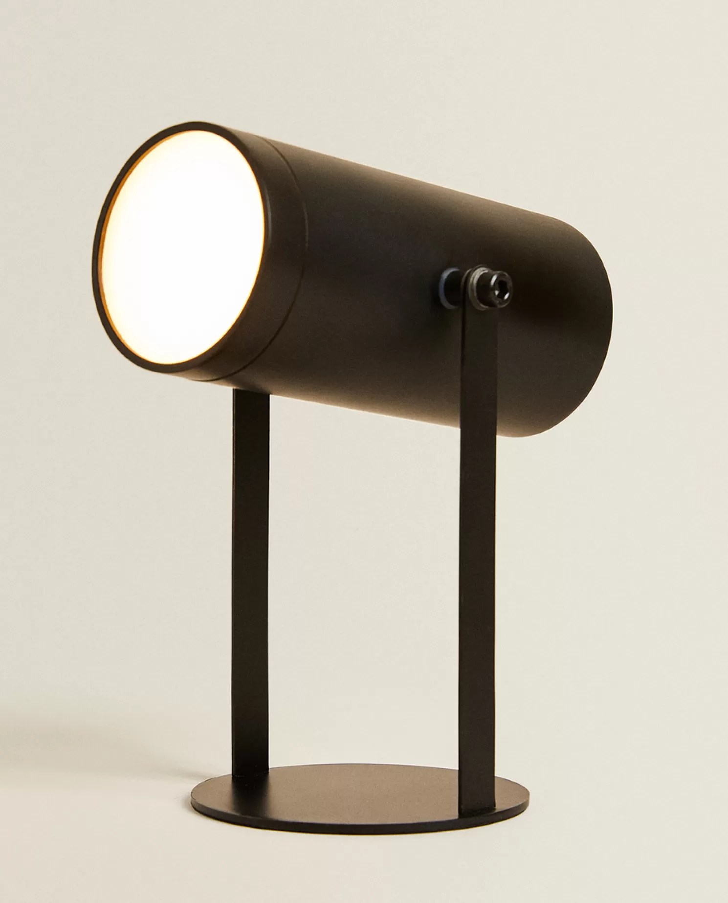 ZARA Home Lampadas E Iluminação<Refletor Recarregavel Usb