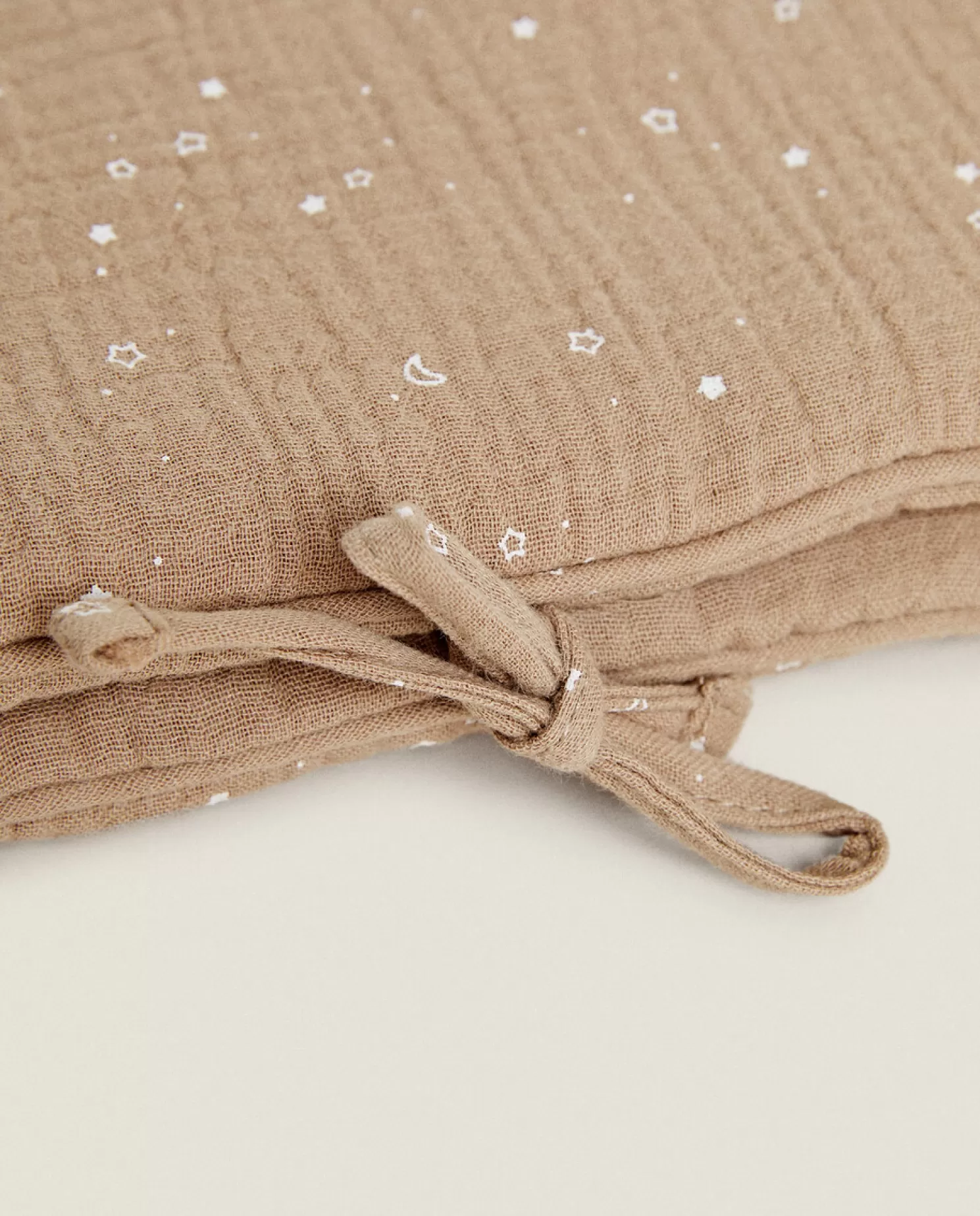 ZARA Home Acessórios<Suporte Para Lencos Umedecidos De Musselina Com Estampa Estrela