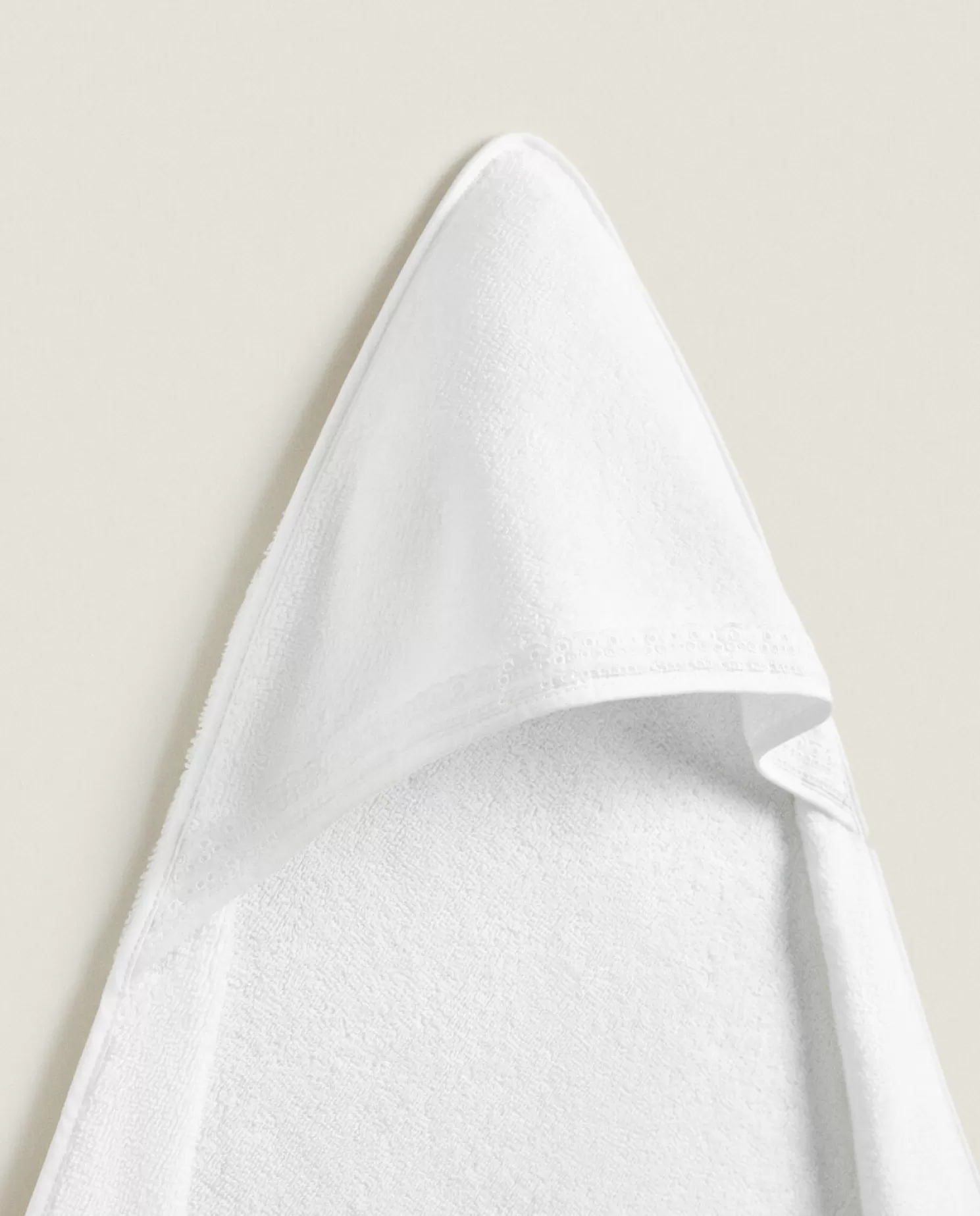 ZARA Home Banheiro<Toalha De Bebe Com Capuz E Borda Bordada