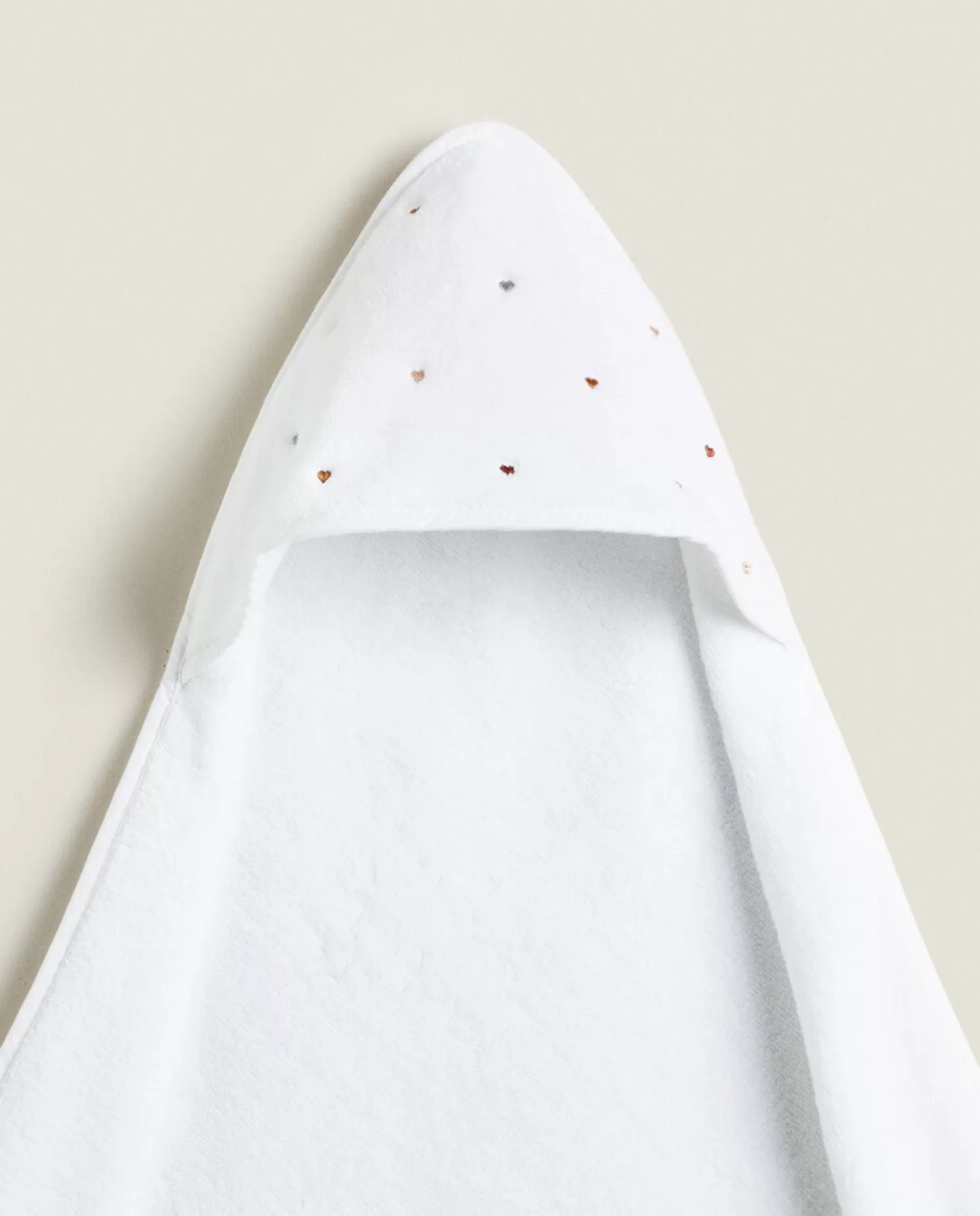 ZARA Home Banheiro<Toalha De Bebe Com Capuz E Coracoes Bordados