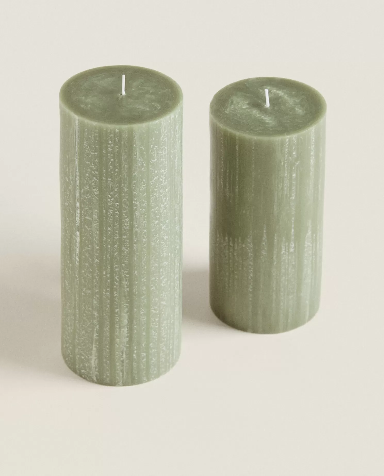 ZARA Home Velas<Vela De Cilindro Longo